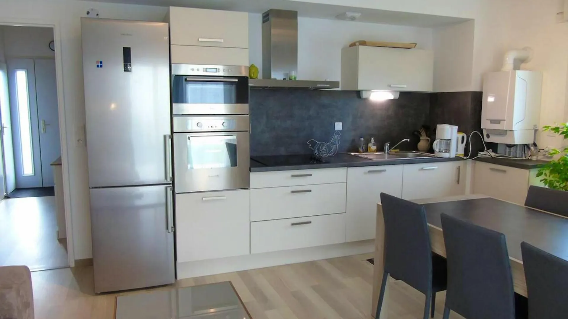 Maison Cosy A Saint Malo Avec Jardin Et Parking Prive Villa 0*, Saint-Malo France